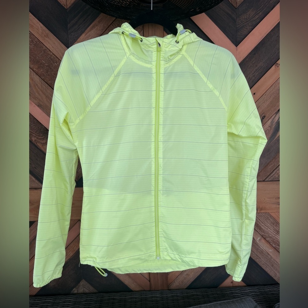 Athleta Spritz Run Jacket Size XS Neon Yellow Zip Reflective